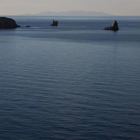 Szálloda Luura - Cliff, Paros, Morgans Originals (Adults Only) 5*