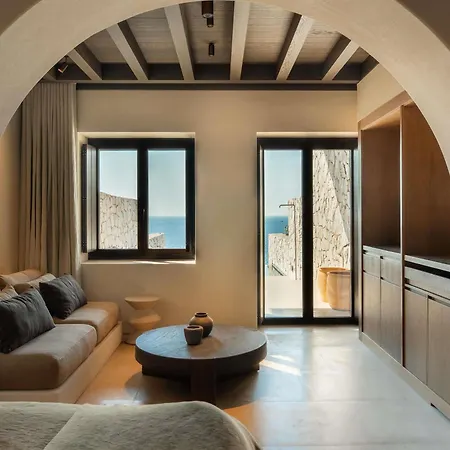 Luura - Cliff, Paros, Morgans Originals (adults Only) 5*