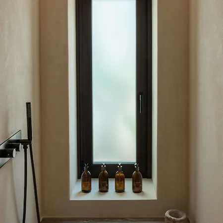 Otel Luura - Cliff, Paros, Morgans Originals (adults Only)
