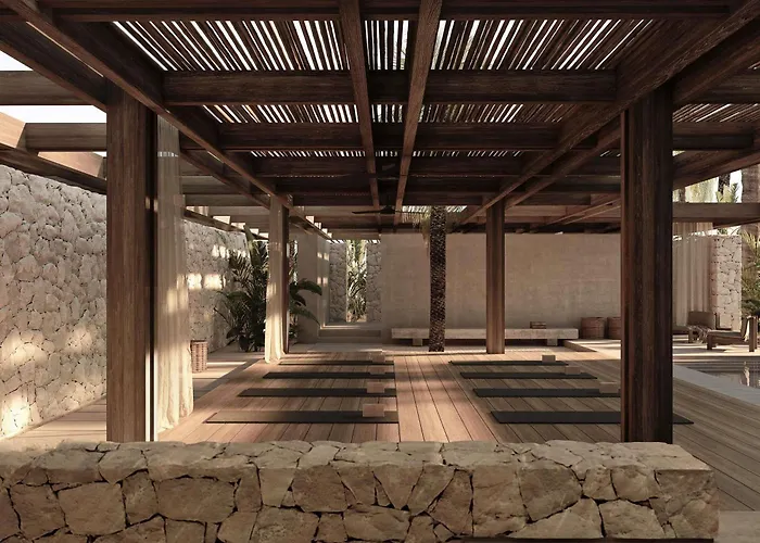 Luura - Cliff, Paros, Morgans Originals (adults Only)