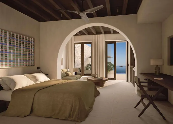 Luura - Cliff, Paros, Morgans Originals (Adults Only) Páros